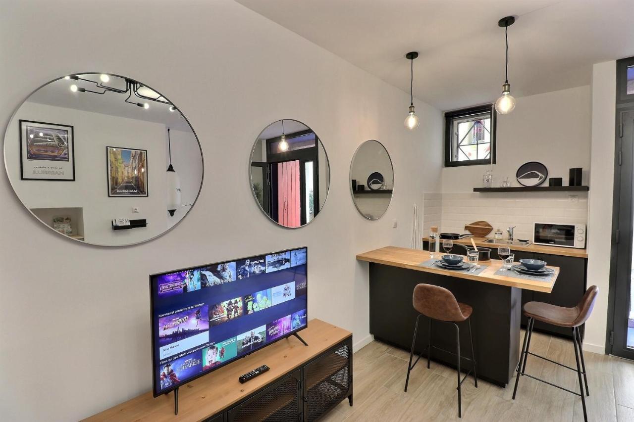 La Sardine Du Panier Apartment Marseille Bagian luar foto